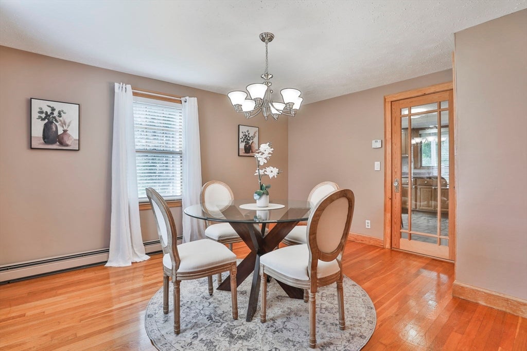 21 Preston St, Wakefield, MA Photo #5