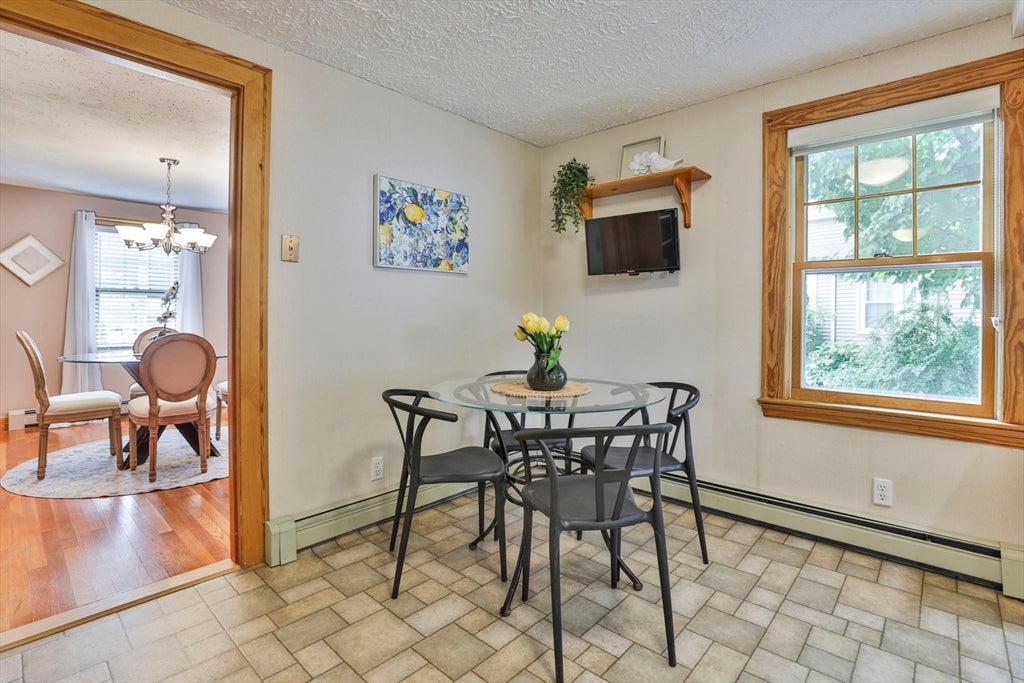 21 Preston St, Wakefield, MA Photo #6