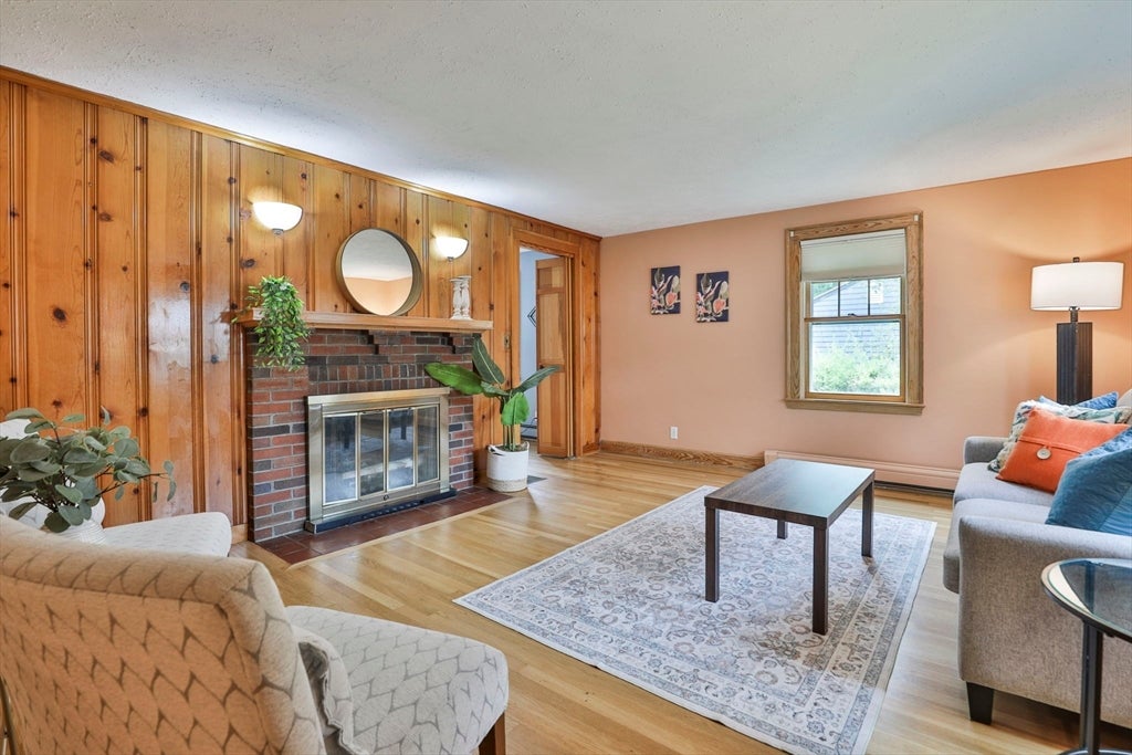 21 Preston St, Wakefield, MA Photo #16