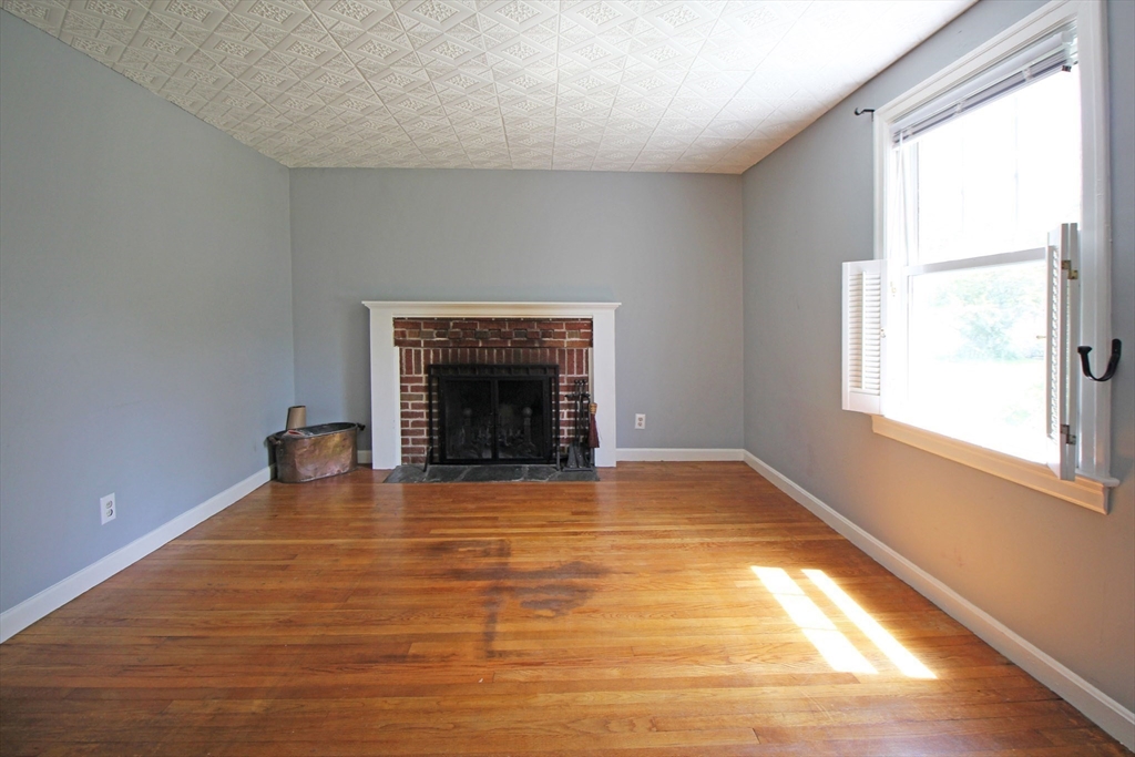 1 Stratford Rd