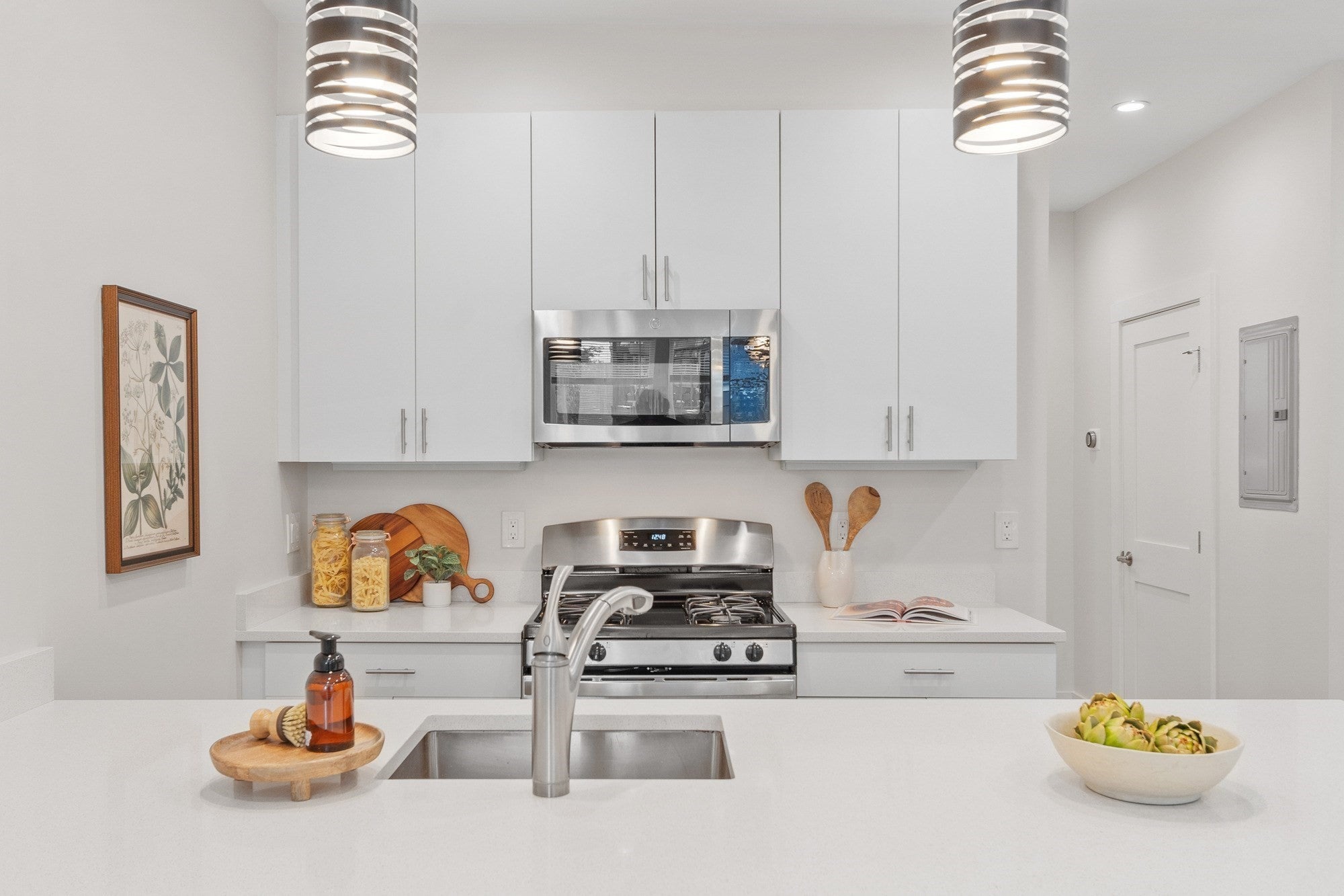 1246 Broadway #2, Somerville, MA, 1246 Broadway #2, Somerville, MA Photo #2