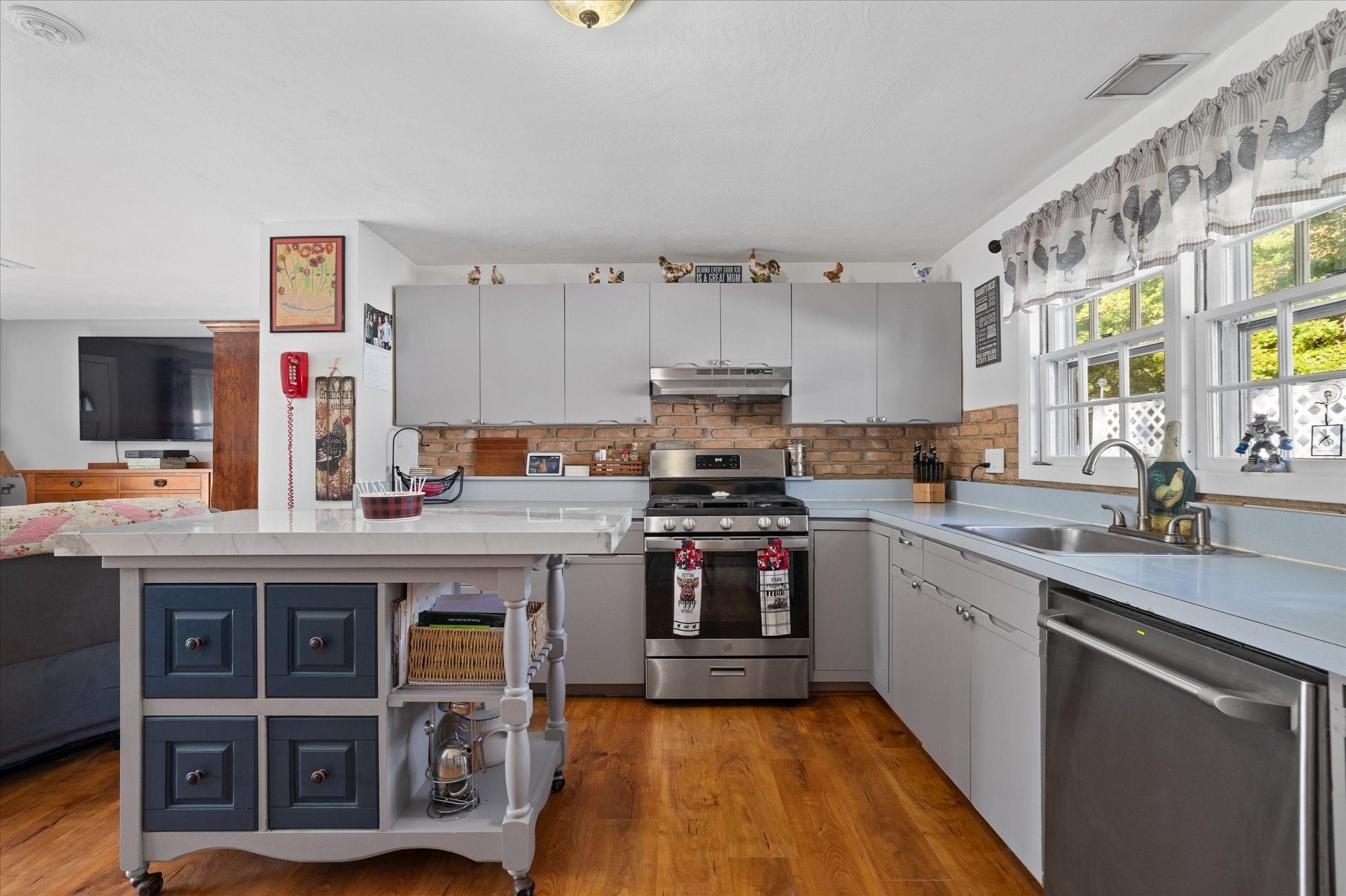 5 Caroline Drive, Bellingham, MA, 5 Caroline Drive, Bellingham, MA Photo #10