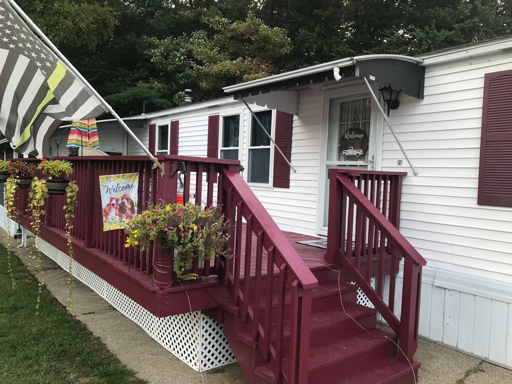 250 Mansfield Ave 66