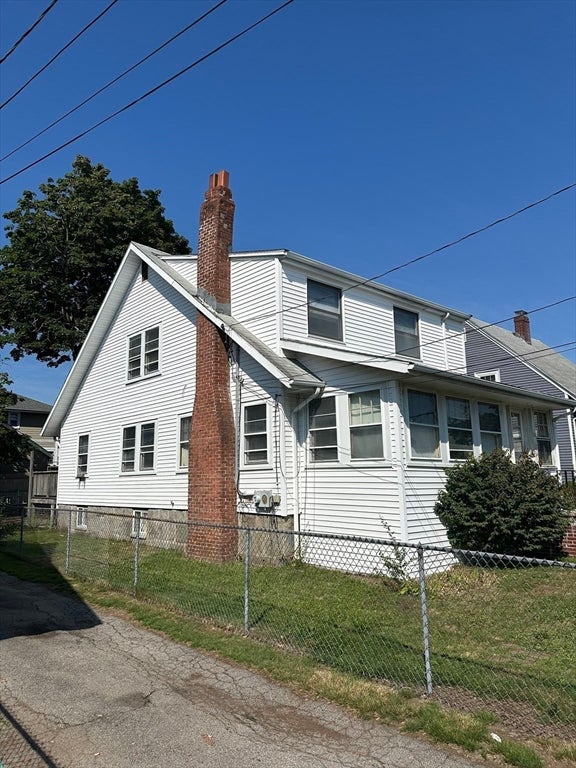 131 Farrington St, Quincy, MA Photo #5