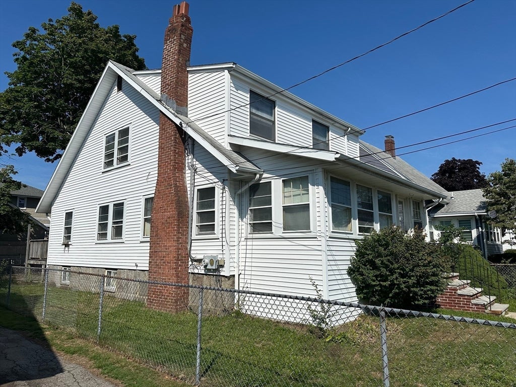 131 Farrington St, Quincy, MA Photo #2