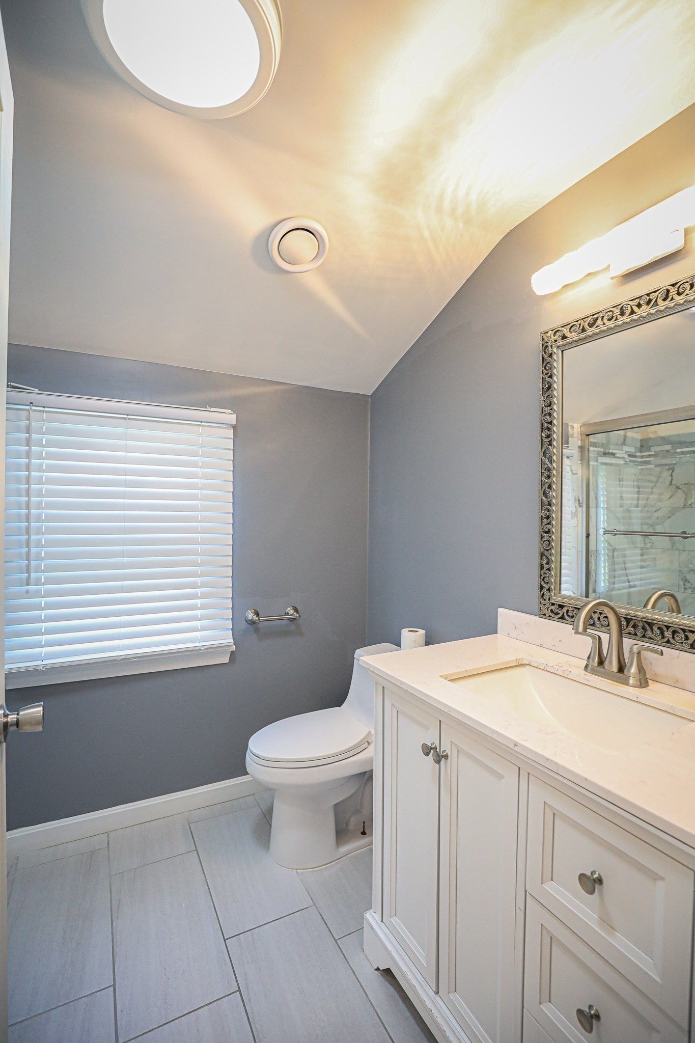 43 Duren Ave, Lowell, MA Photo #15