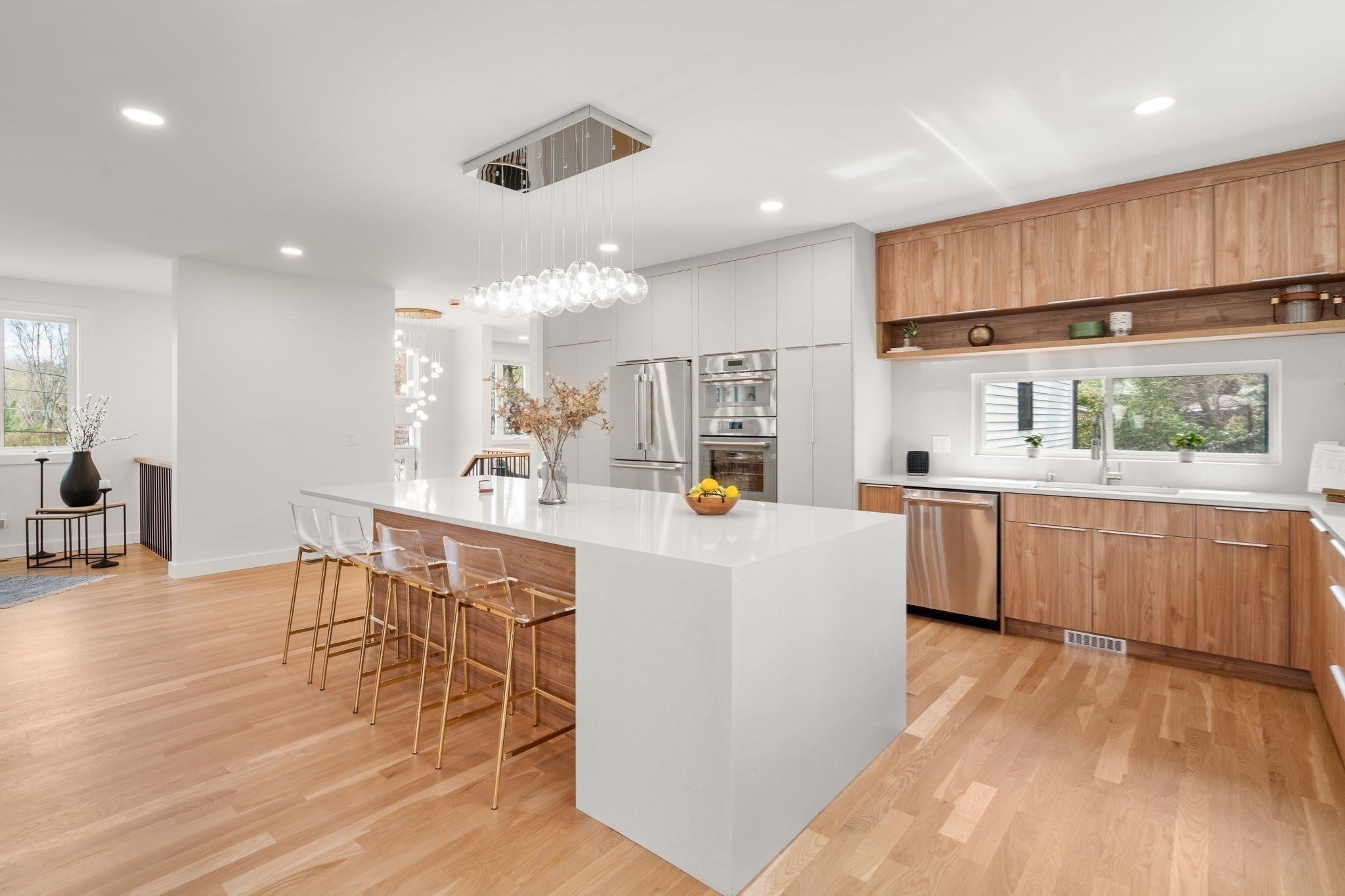 100 Woodbine Cir, Needham, MA Photo #6