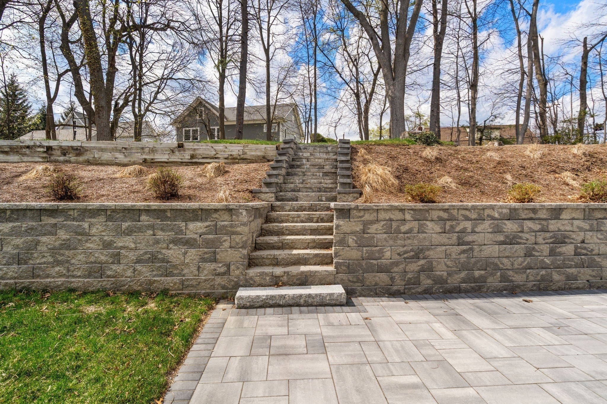 100 Woodbine Cir, Needham, MA Photo #35