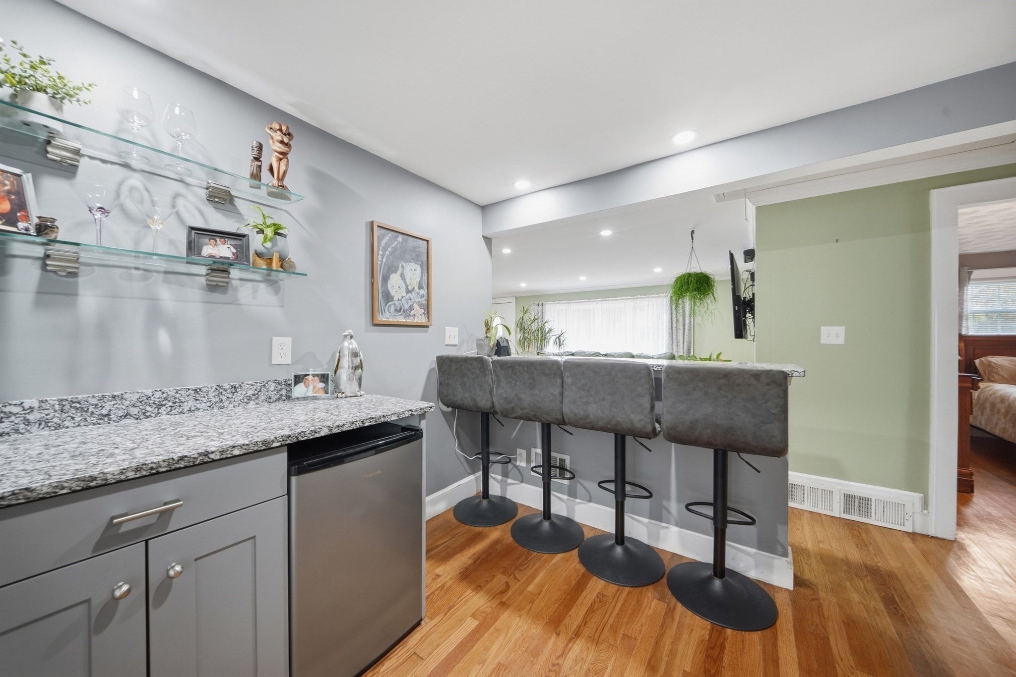 15 Bow ST, Danvers, MA Photo #7