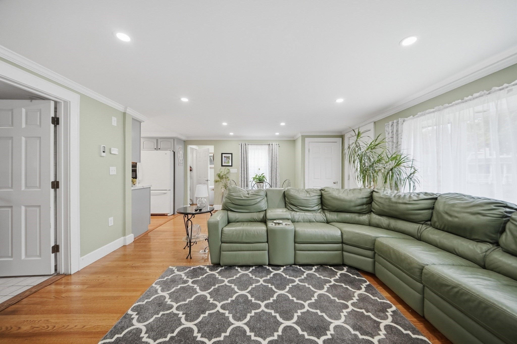 15 Bow ST, Danvers, MA Photo #11