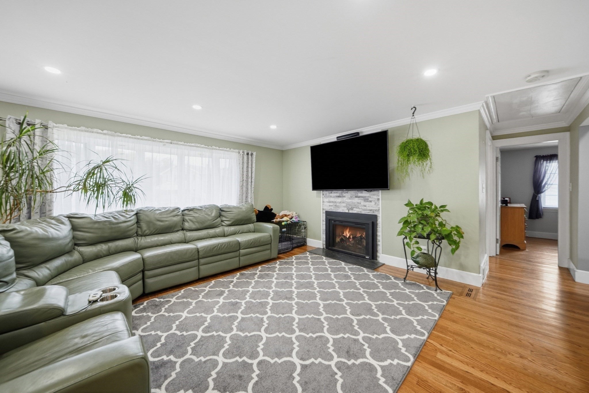 15 Bow ST, Danvers, MA Photo #9
