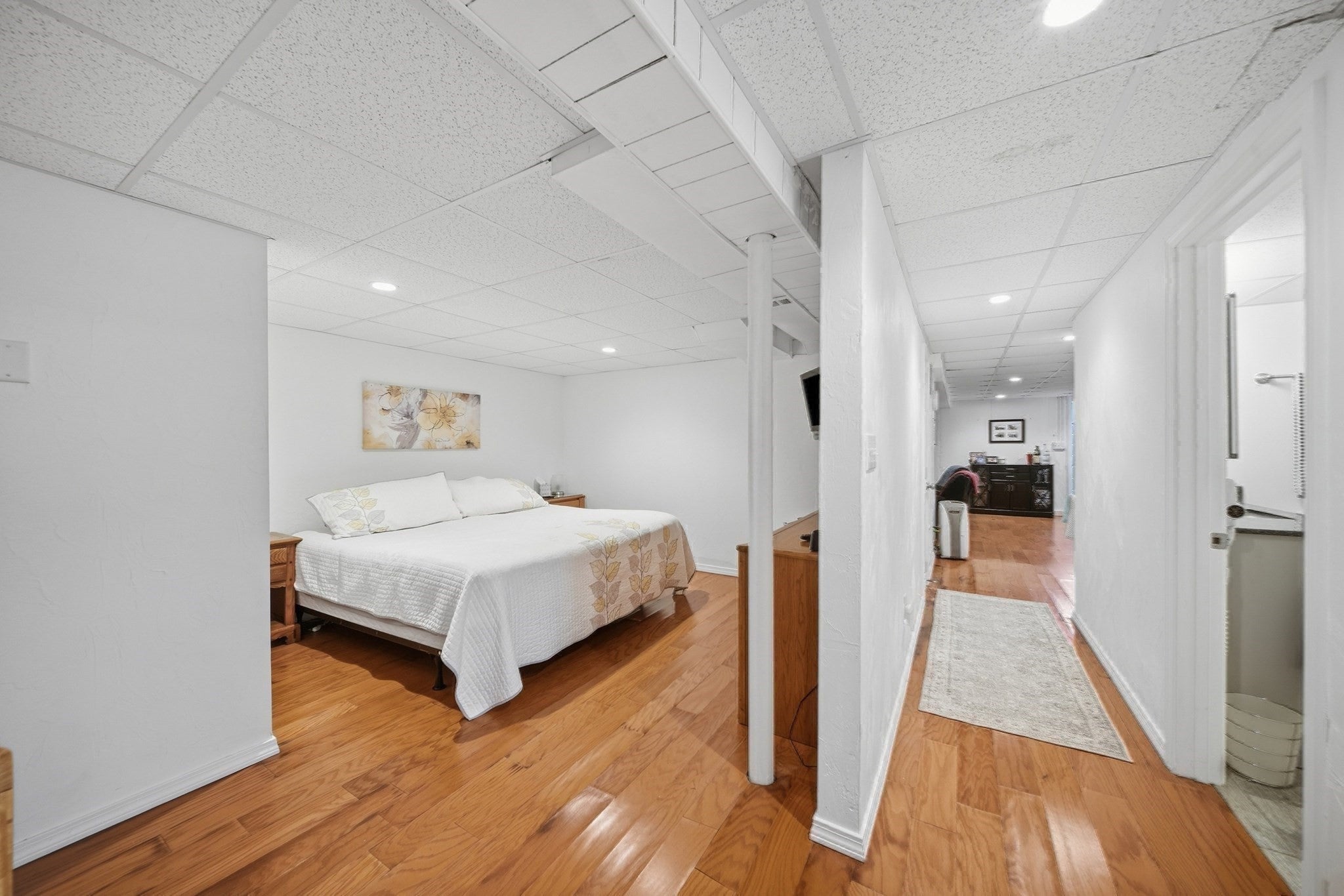 15 Bow ST, Danvers, MA Photo #25