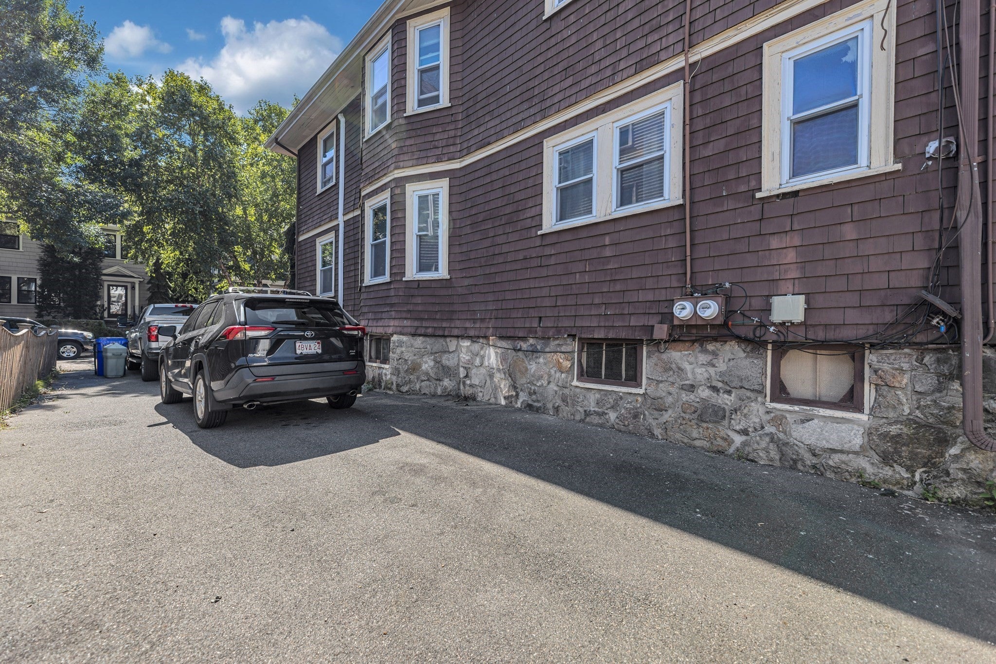 33-35 Brookdale St #1, Boston, MA Photo #10
