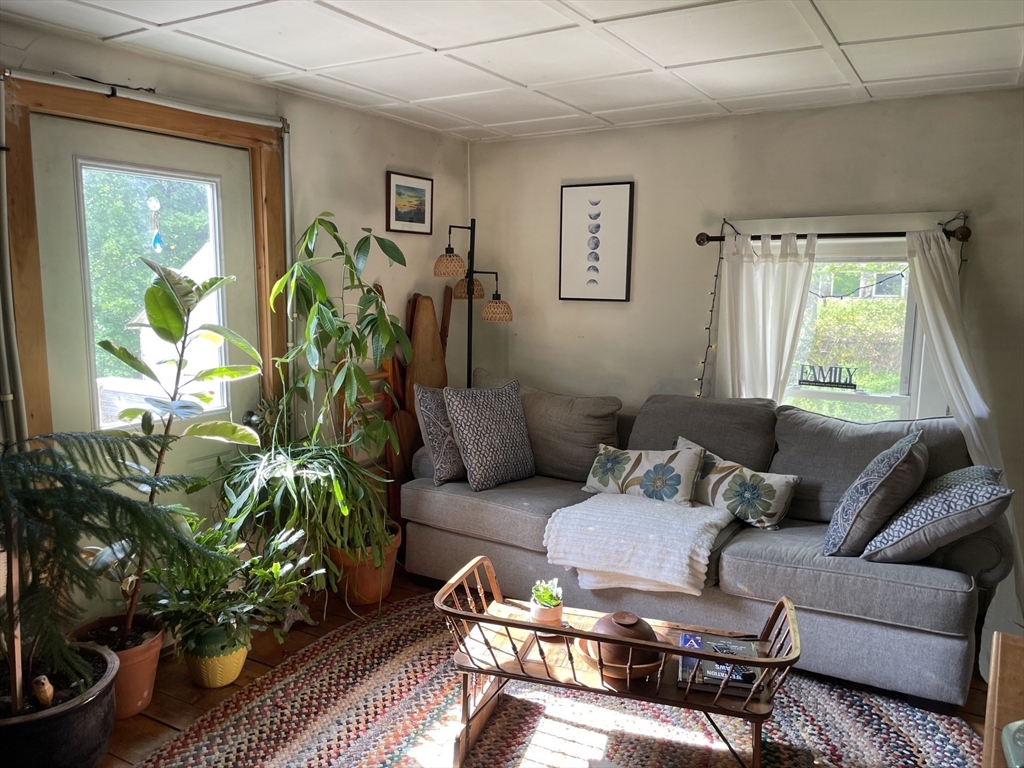 2 Franklin Street, Buckland, MA Photo #27