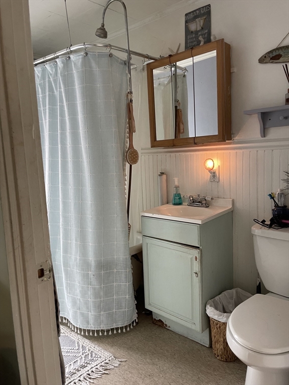 2 Franklin Street, Buckland, MA Photo #25