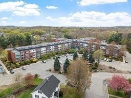 321 Place Ln #321, Woburn, MA Photo #25