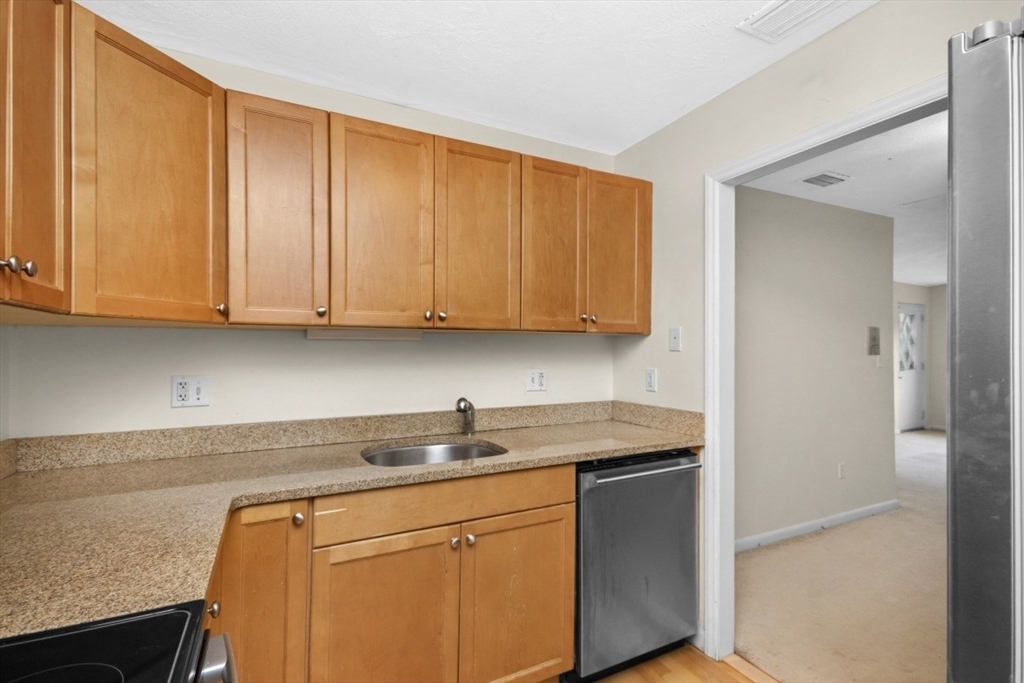 360 Neponset St 503