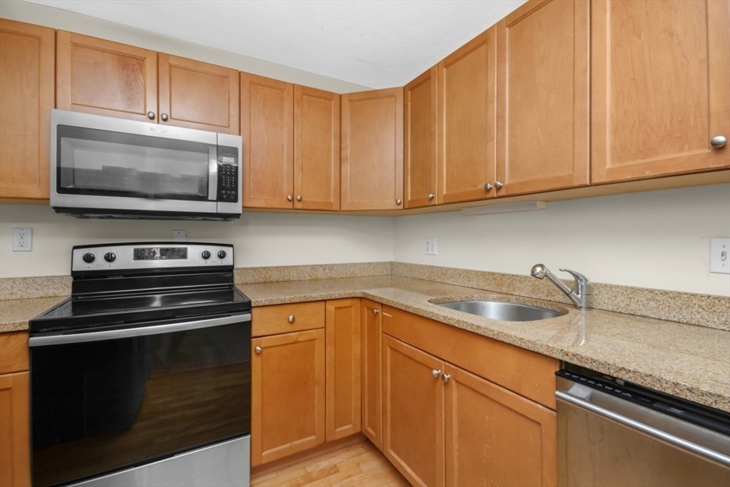 360 Neponset St 503