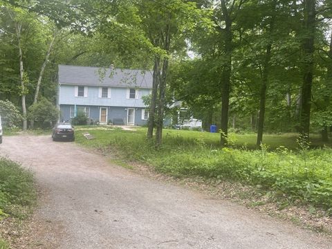 Photo of 57 Lawton Road #B, Shirley, MA 01464 (MLS # 73534076)