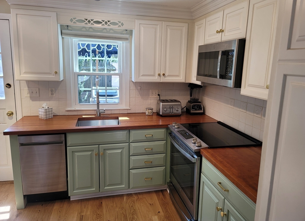 27 Norwood Avenue 2
