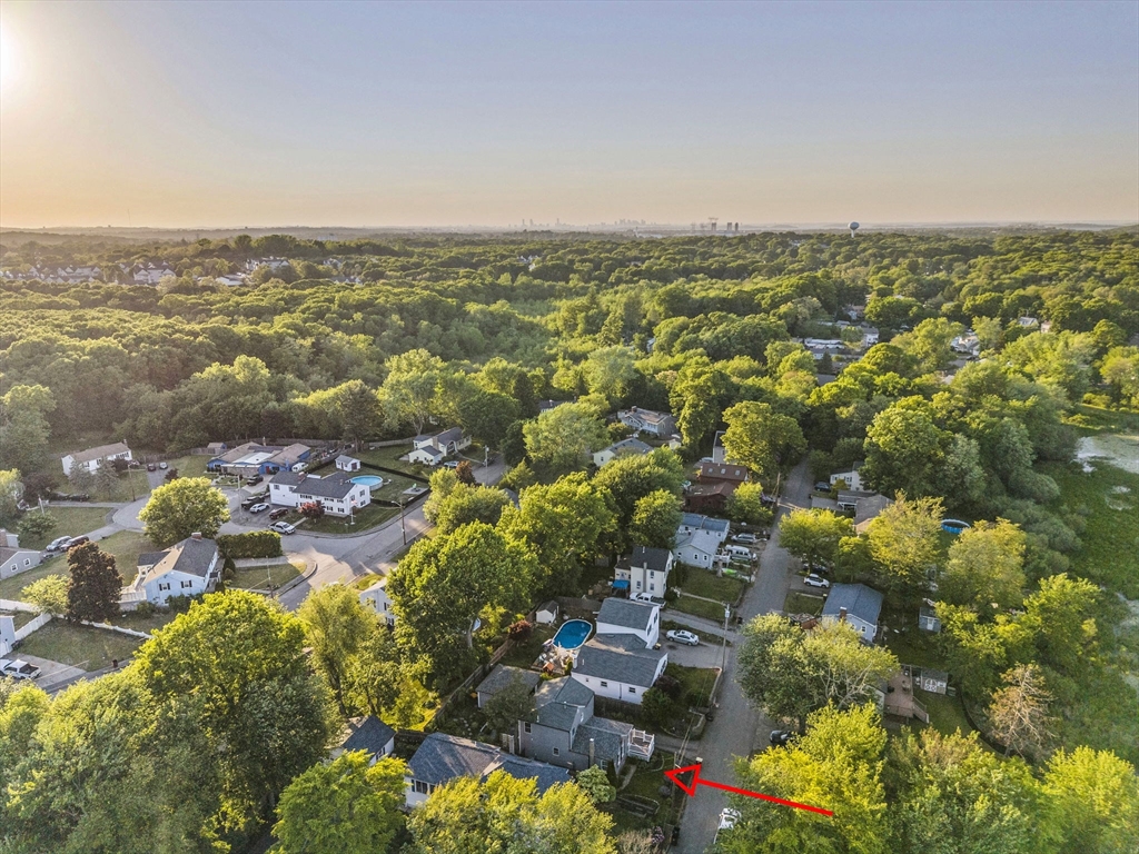 129 Greenvale Ave