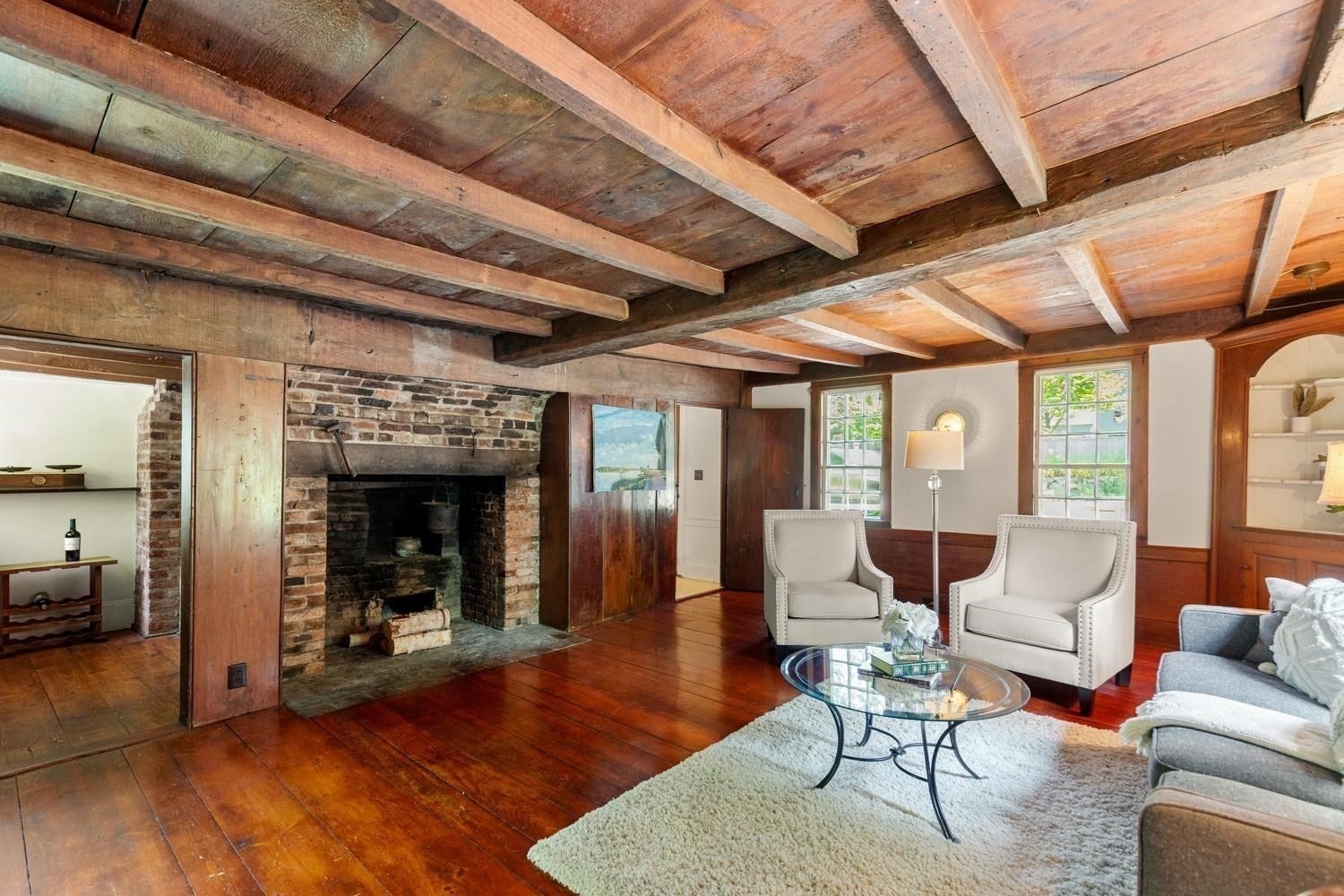 106 High St, Ipswich, MA Photo #4