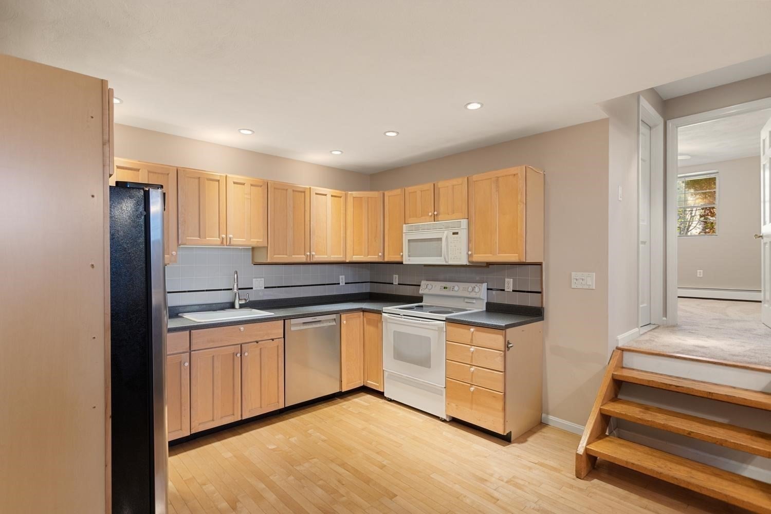 663 Boston St #1, Lynn, MA, 663 Boston St #1, Lynn, MA Photo #5