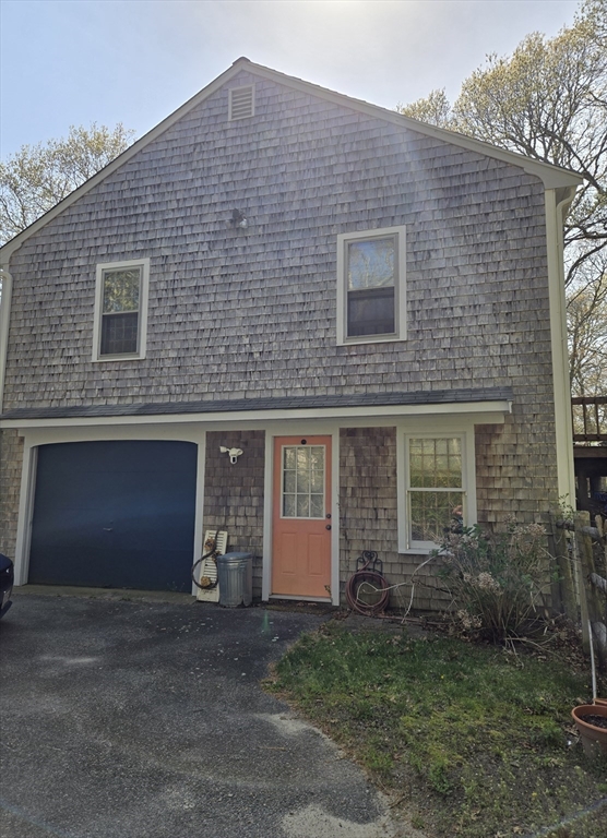 14 Many Oaks Cir