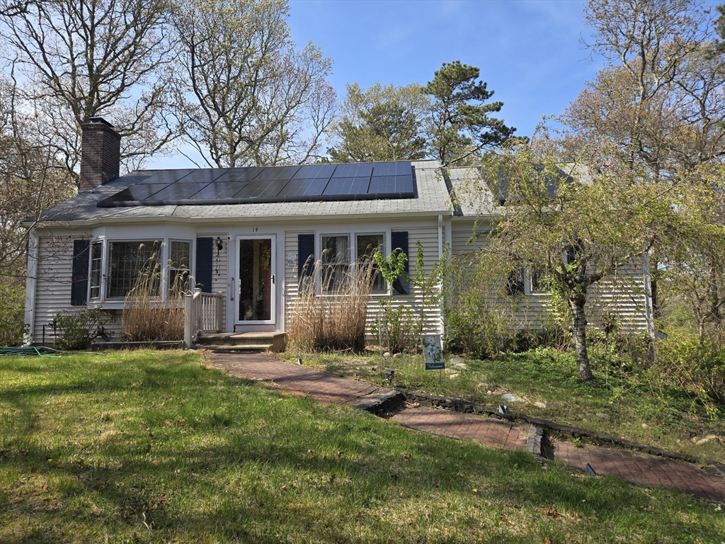 14 Many Oaks Cir