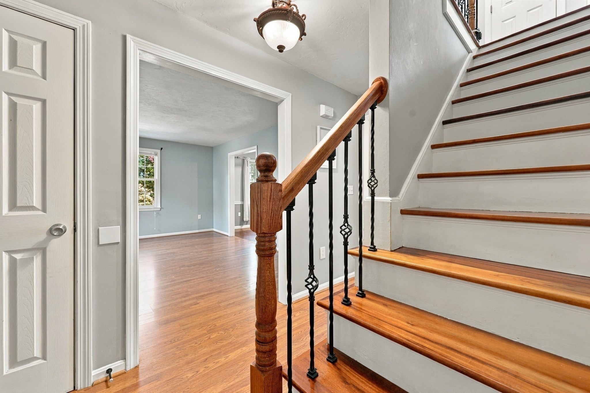 26 Hooksett Circle, Medway, MA, 26 Hooksett Circle, Medway, MA Photo #4