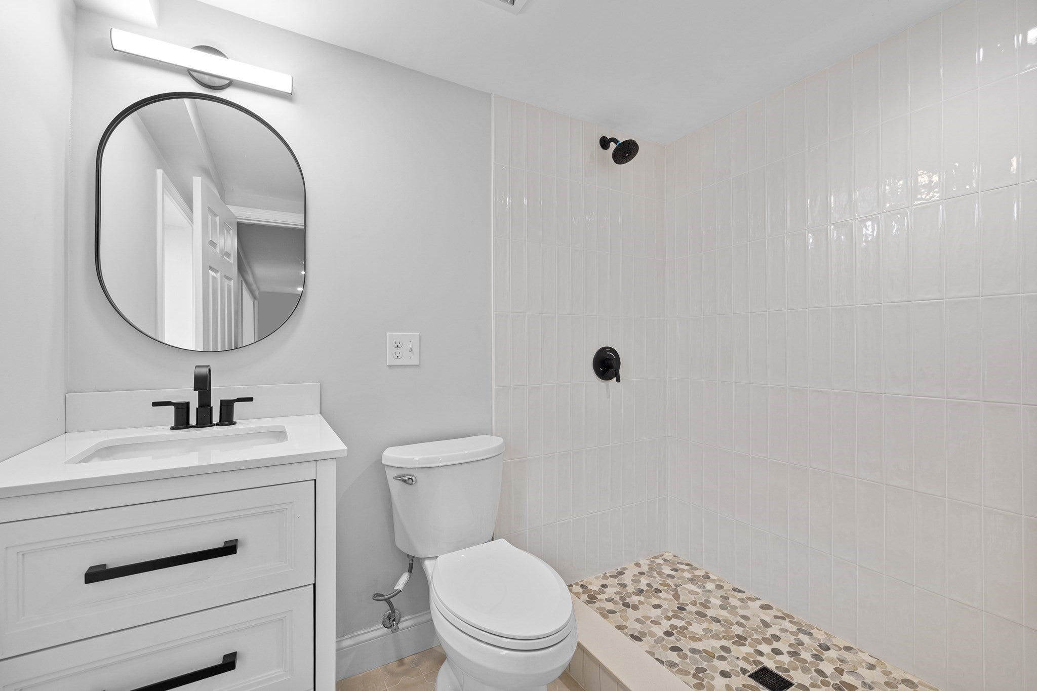 9 Walden Pond Ave, Saugus, MA, 9 Walden Pond Ave, Saugus, MA Photo #33