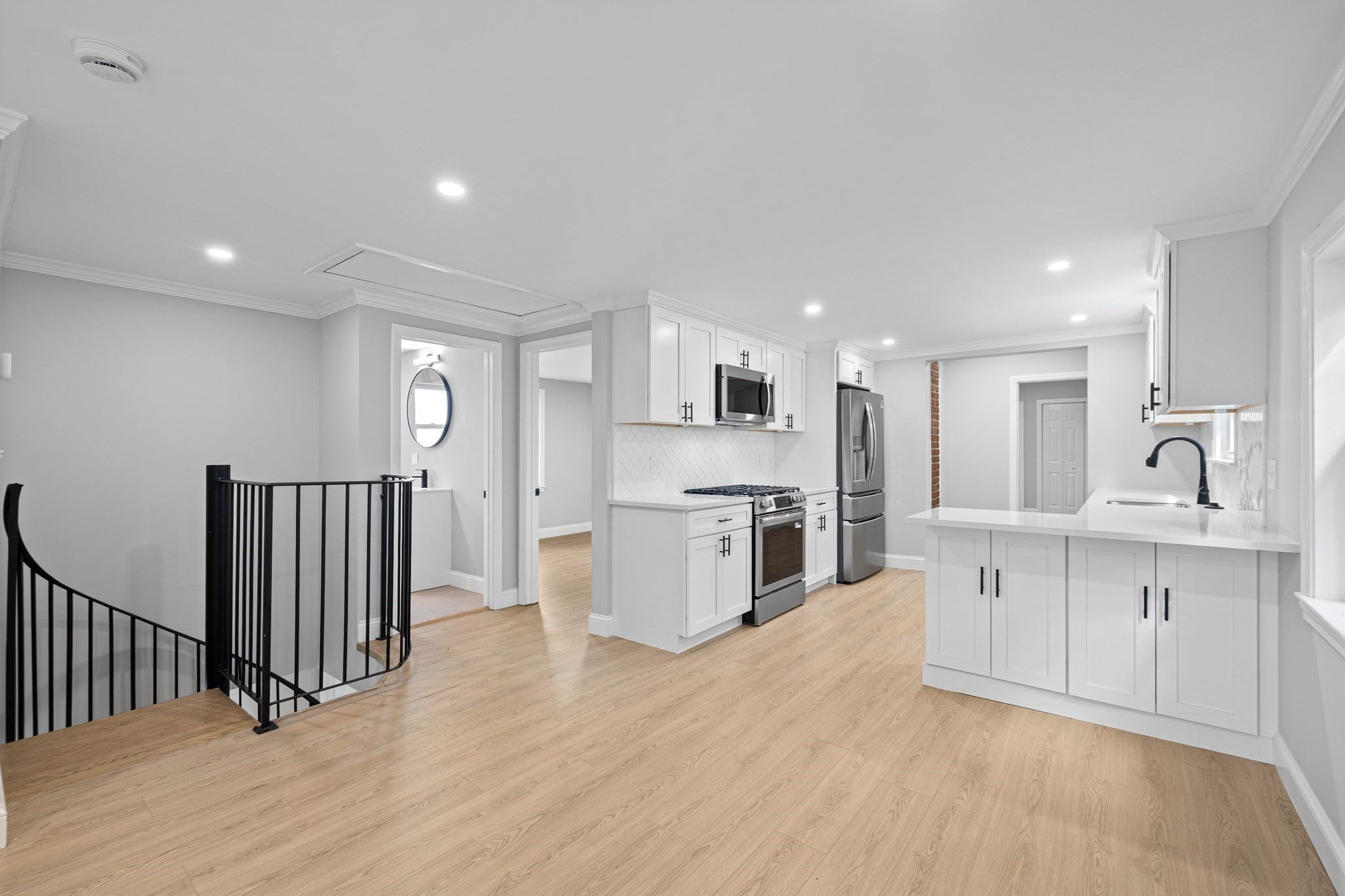 9 Walden Pond Ave, Saugus, MA, 9 Walden Pond Ave, Saugus, MA Photo #13
