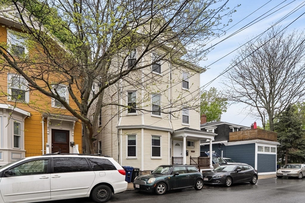177 Chestnut Avenue