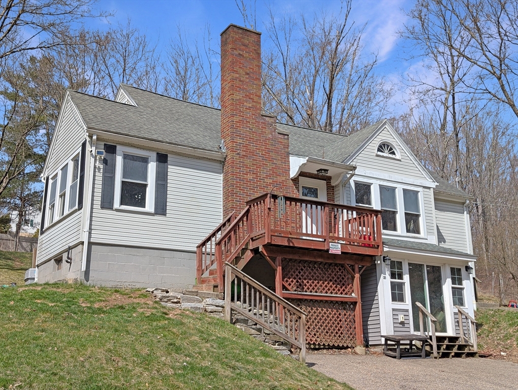 21 Wilson St
