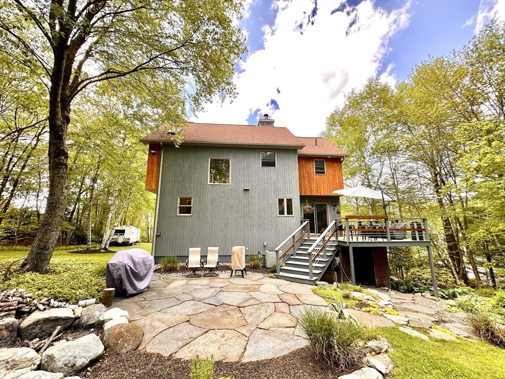 14 Laurel Ridge Drive