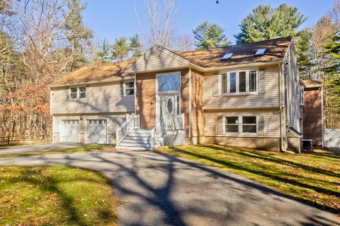 44 Connolly Rd Billerica MA 01821