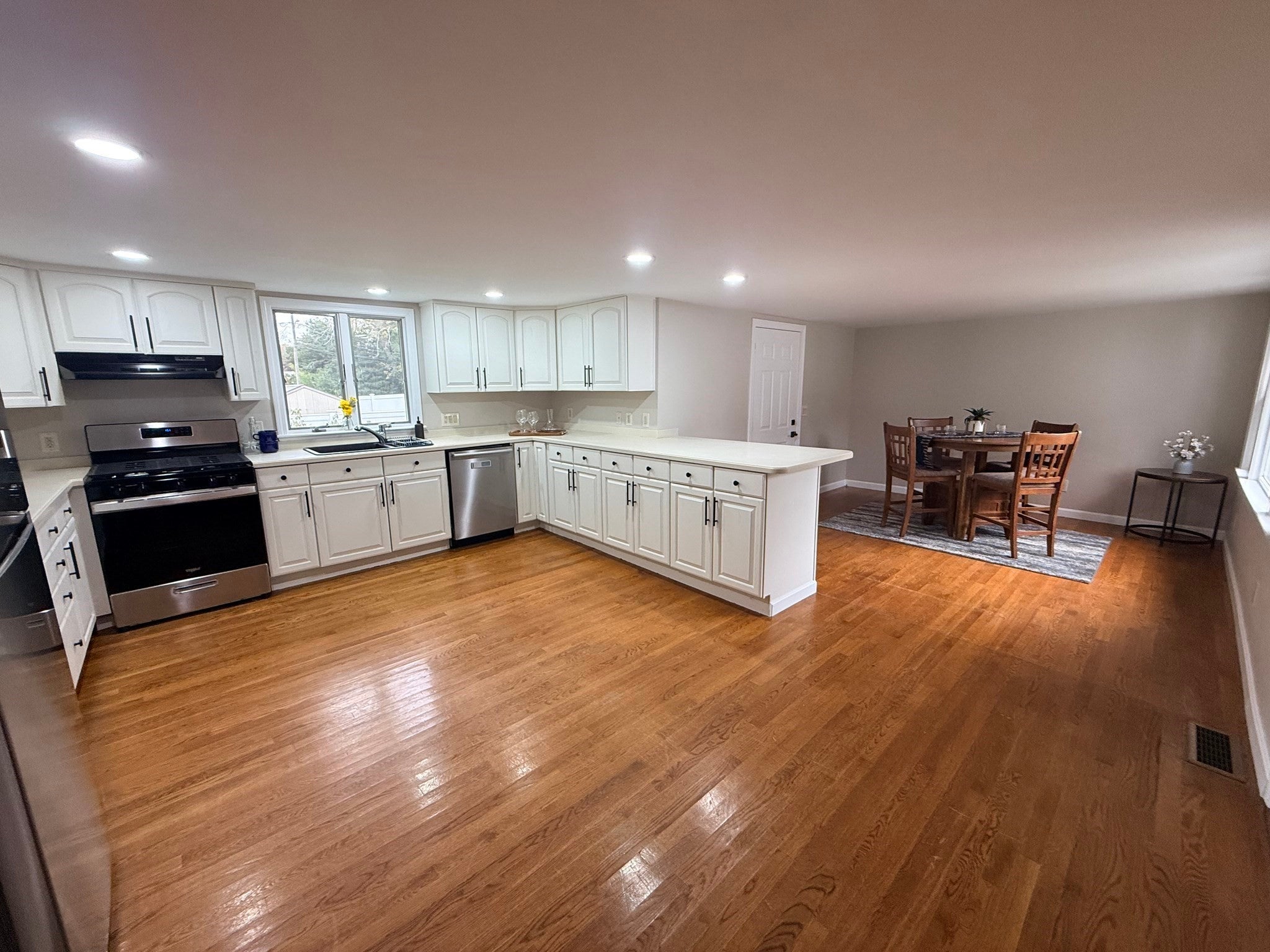 15 Holcomb St, Fairhaven, MA, 15 Holcomb St, Fairhaven, MA Photo #4