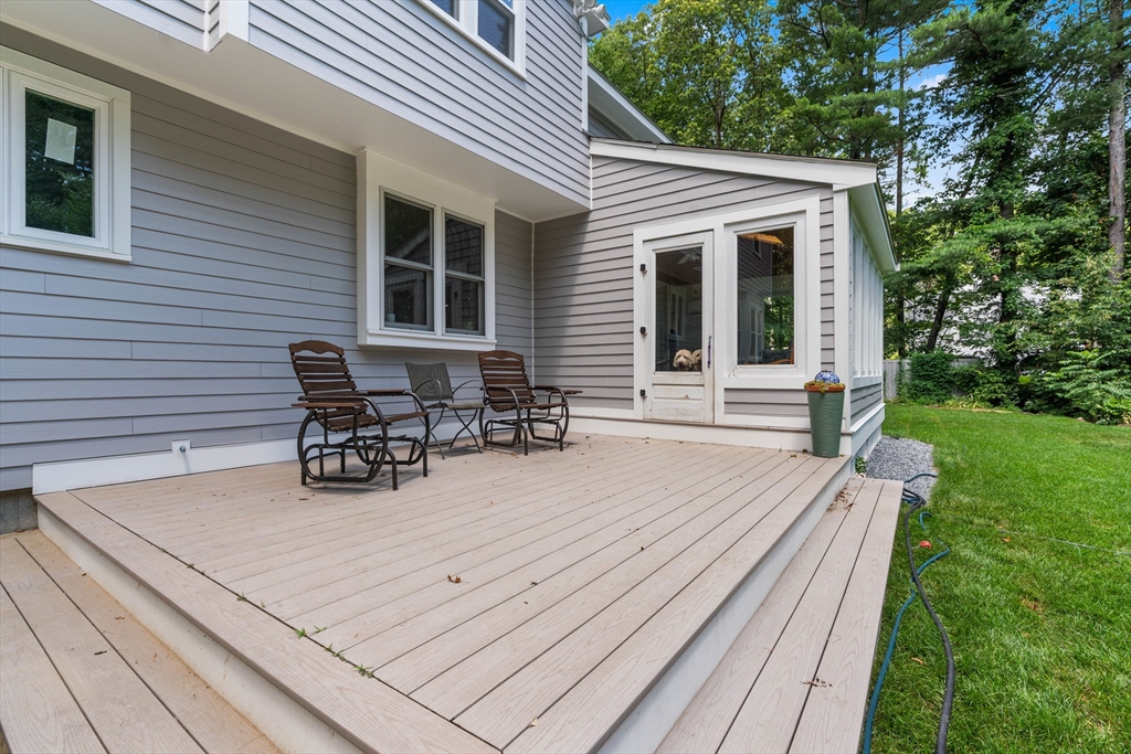 3 Stonehill Rd