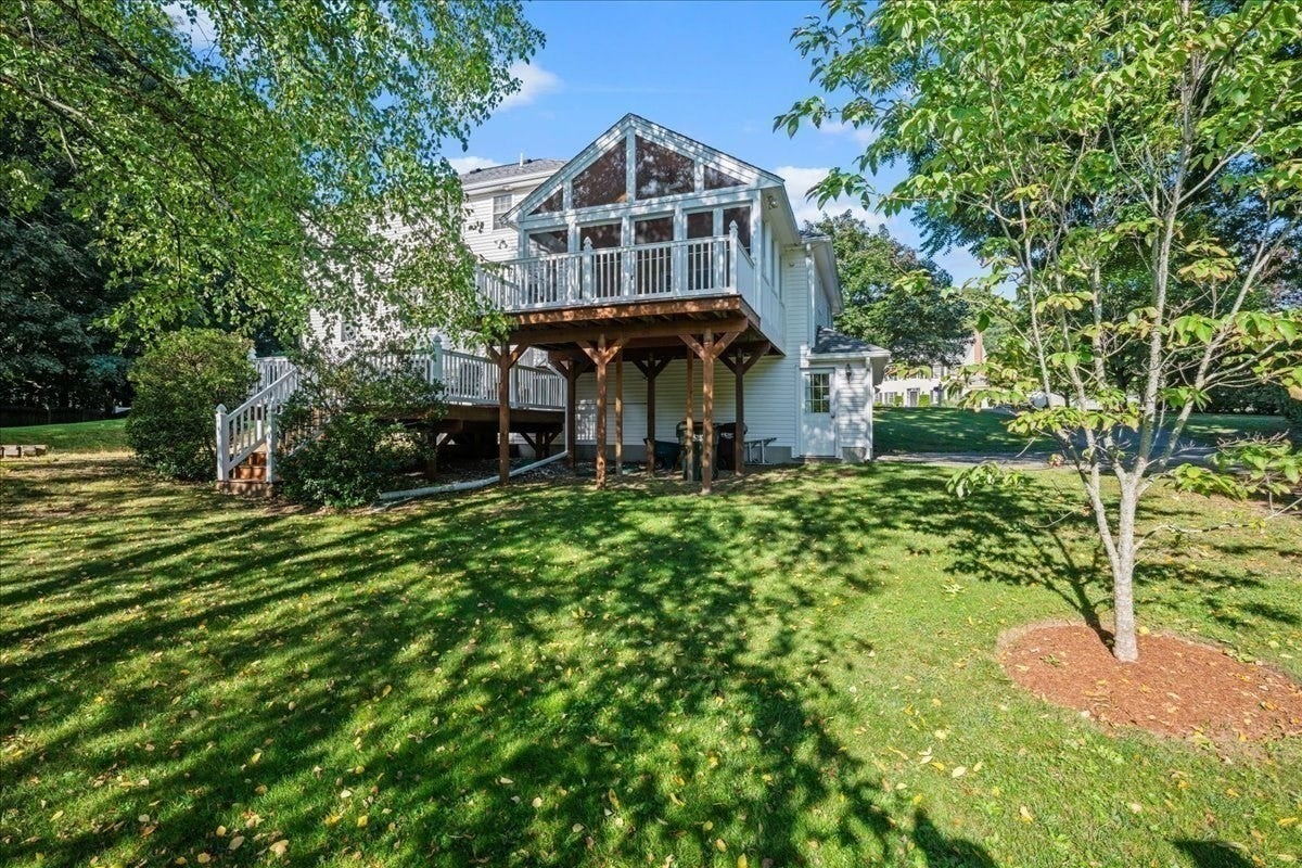 2 Gwen Dr, Auburn, MA, 2 Gwen Dr, Auburn, MA Photo #39