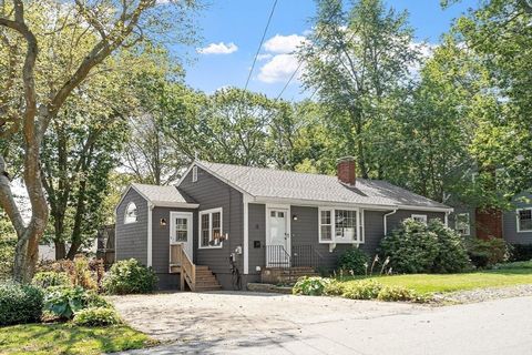 12 Seagull Street Rockport MA 01966