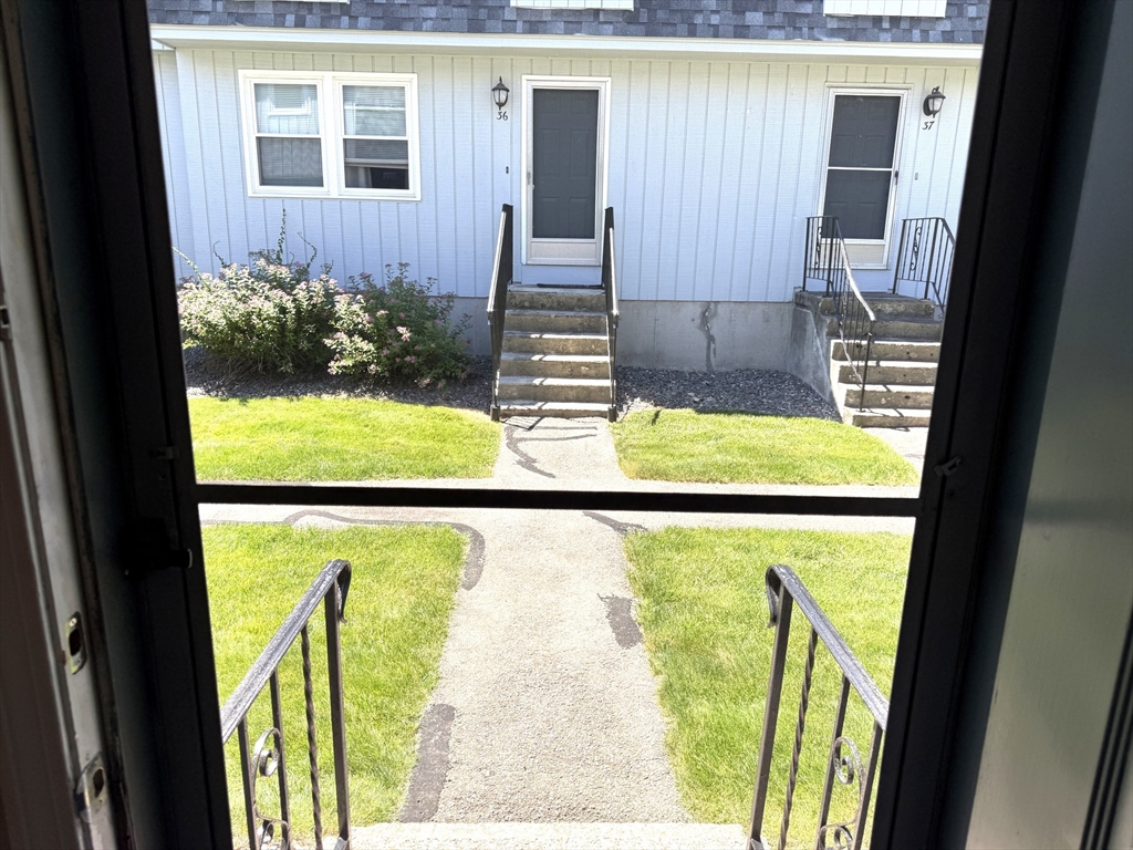 26 Bluestone Drive 26