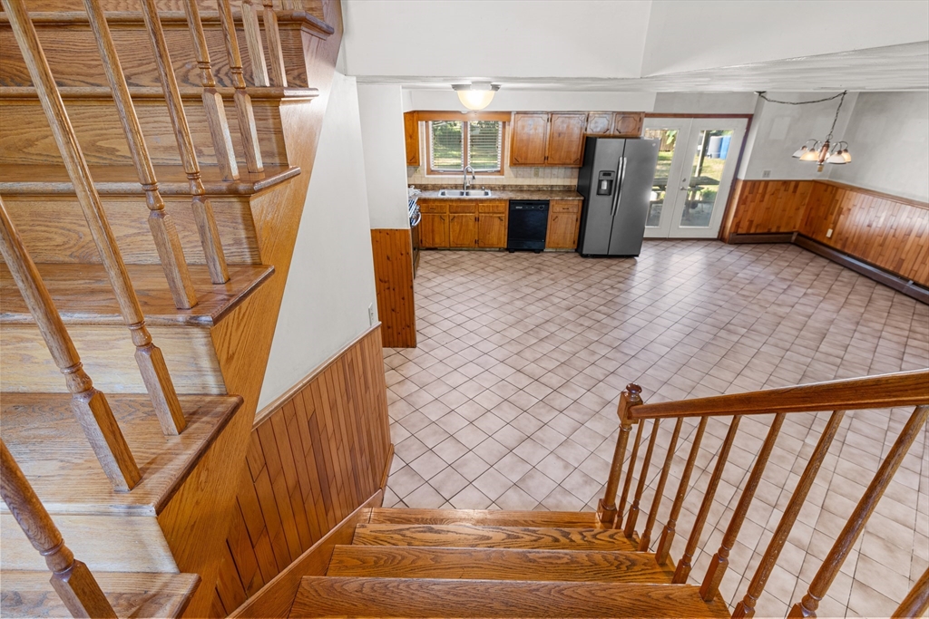 1174 Old Fall River Rd.