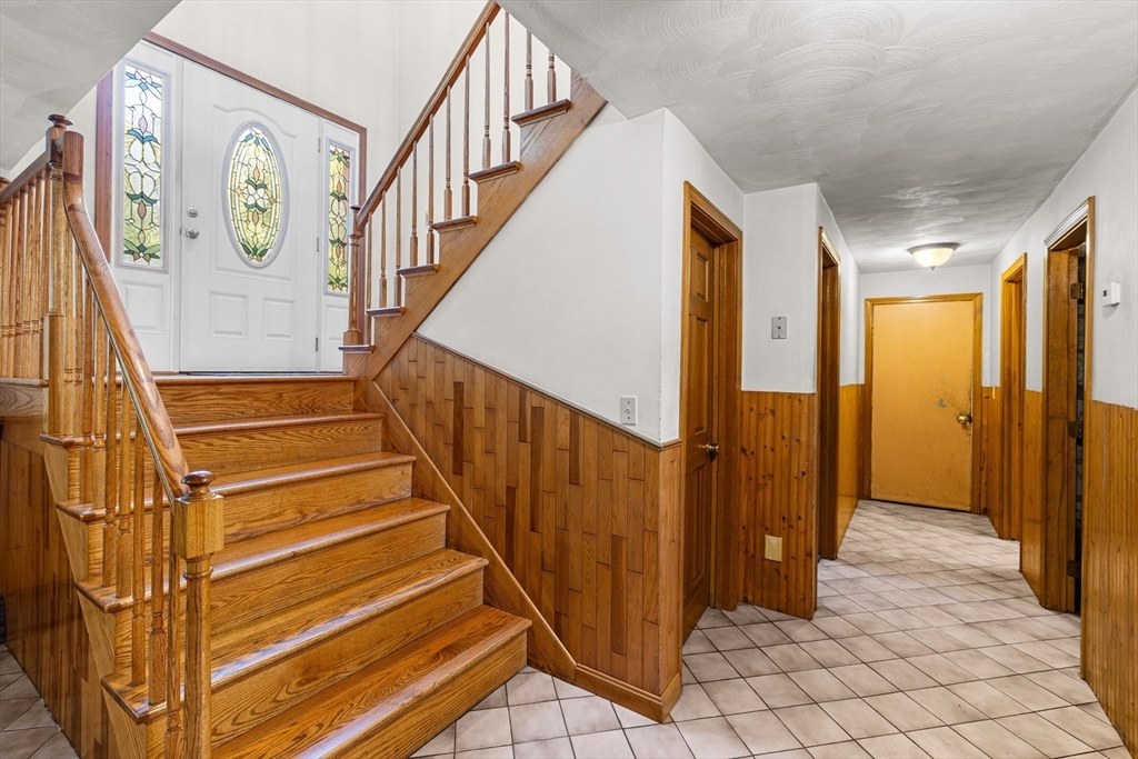 1174 Old Fall River Rd.