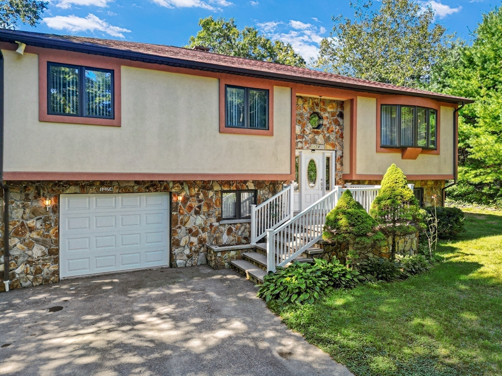 1174 Old Fall River Rd.