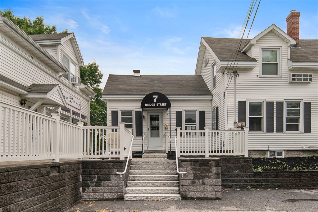 7 Bridge St 10