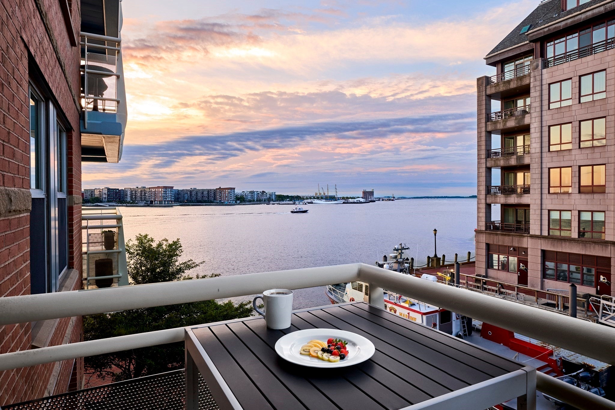4 Battery ST #4309, Boston, MA Photo #1