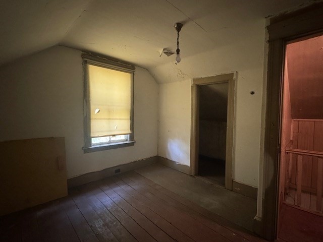 166 Leicester Street