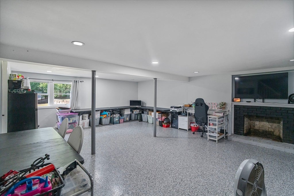 281 Newton Rd, Springfield, MA, 281 Newton Rd, Springfield, MA Photo #38