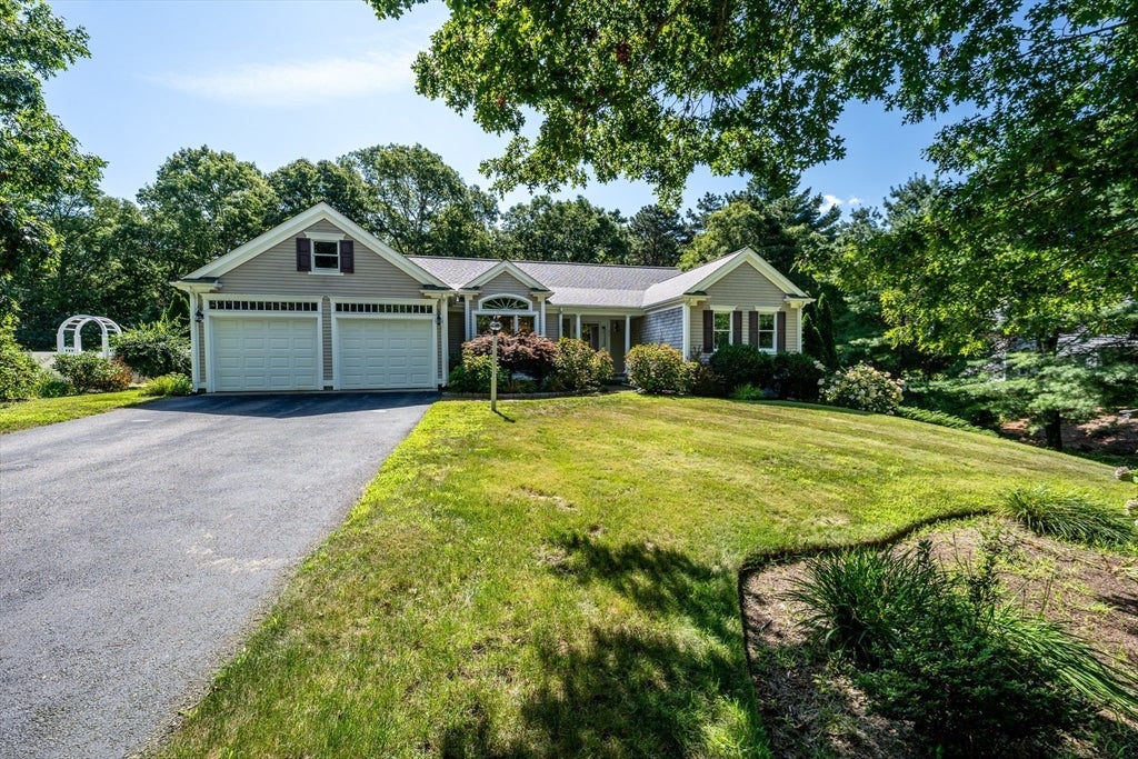51 Falling Leaf Ln, Barnstable, MA, 51 Falling Leaf Ln, Barnstable, MA Photo #3