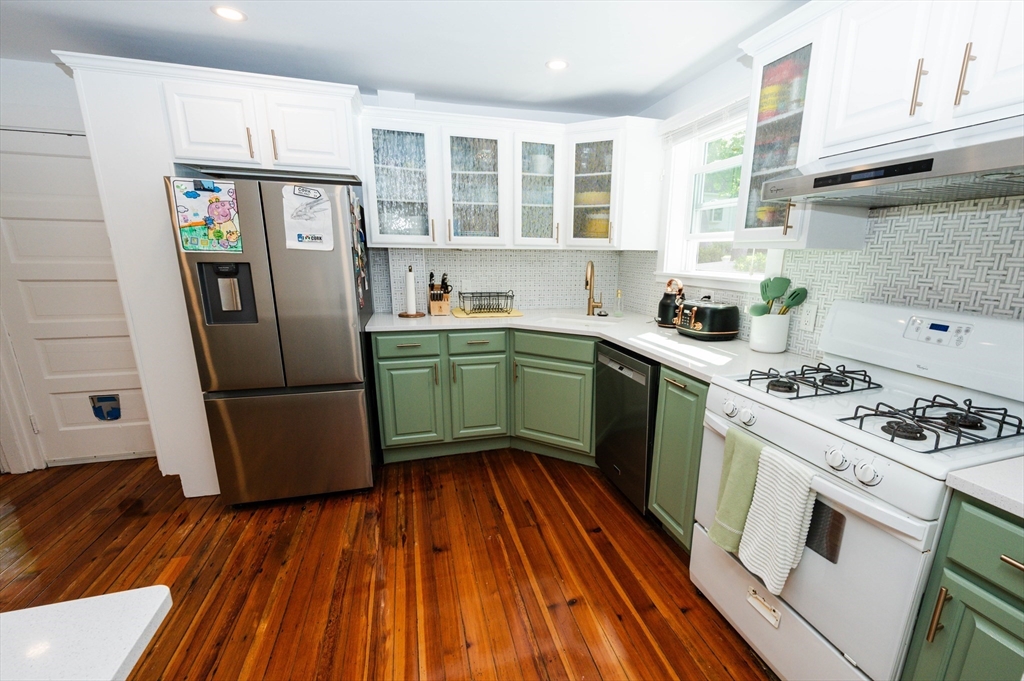 35 Oak ST #1, Plymouth, MA Photo #12